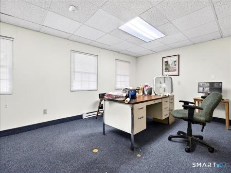 19 Halls Road Old Lyme CT 06371