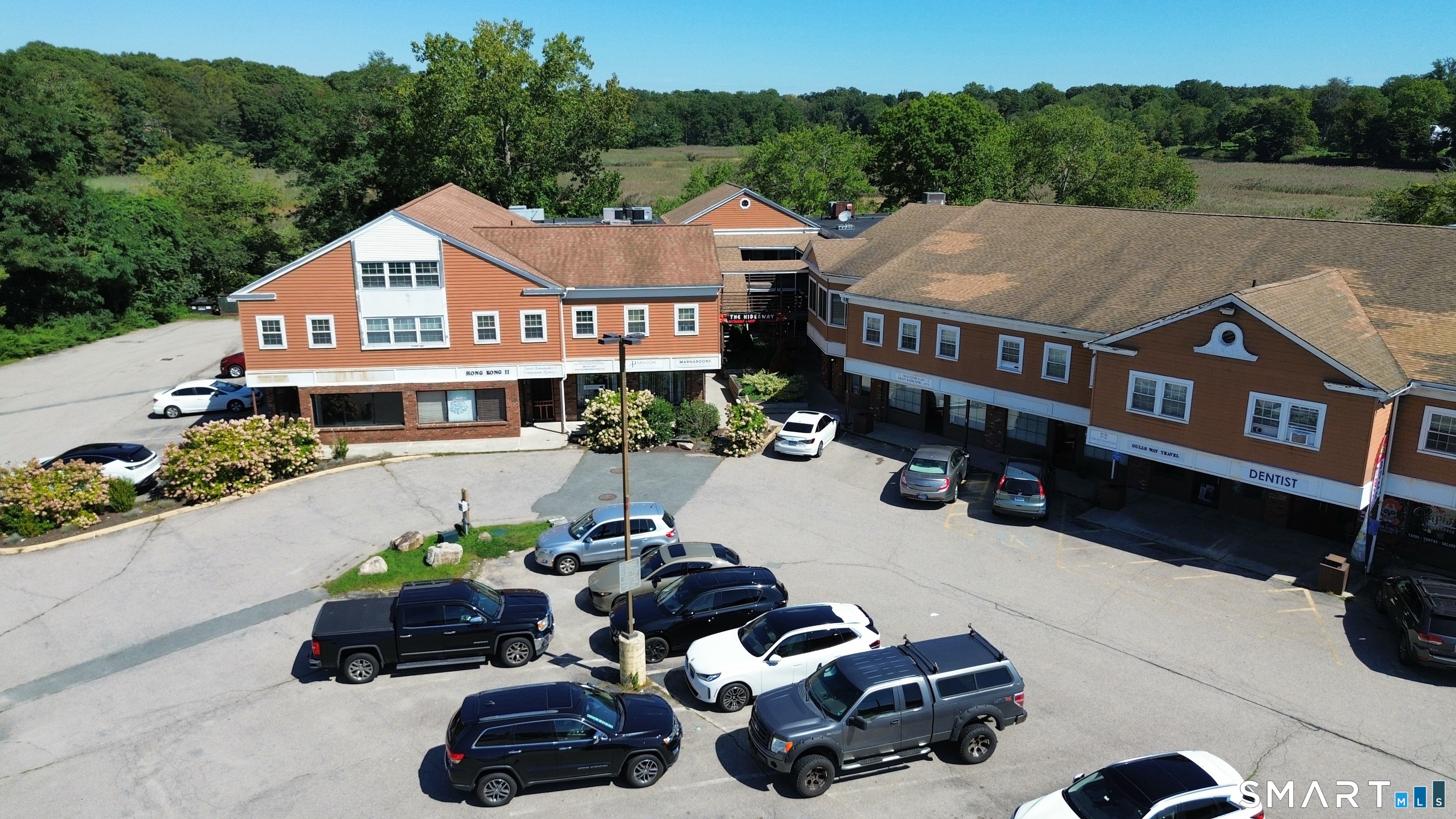 19 Halls Road Old Lyme CT 06371