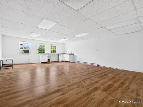 19 Halls Road Old Lyme CT 06371