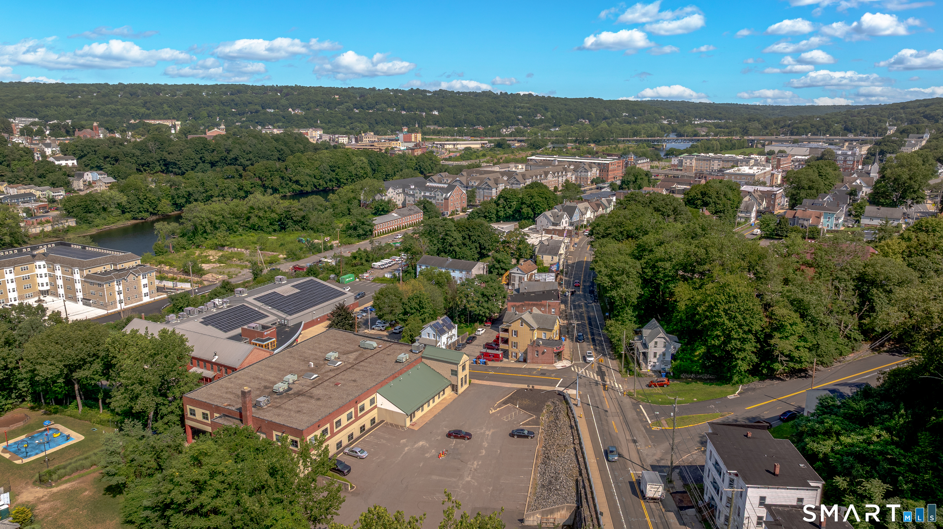25 Brook Street Shelton CT 06484