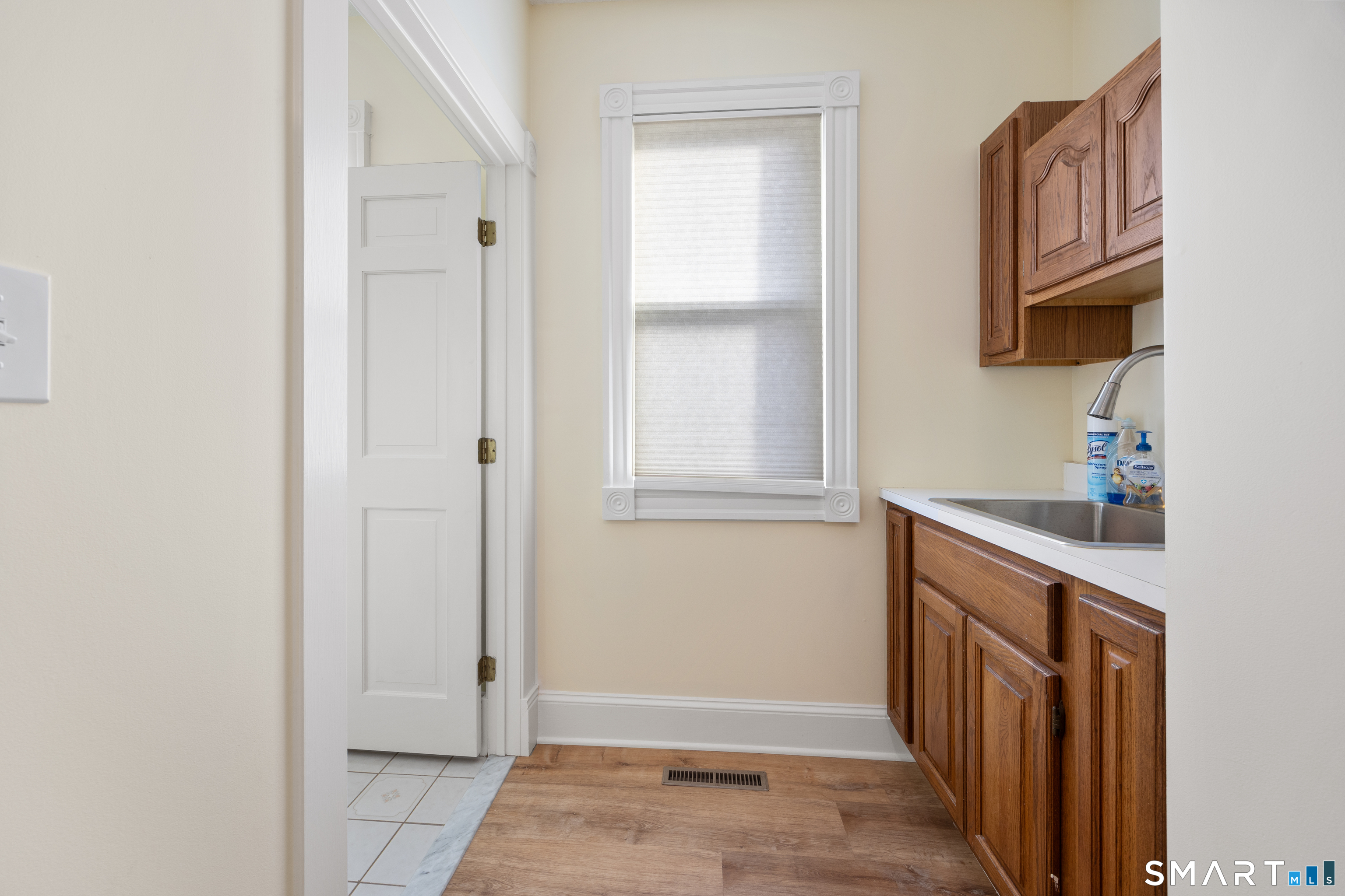 658 Main Street Southington CT 06479