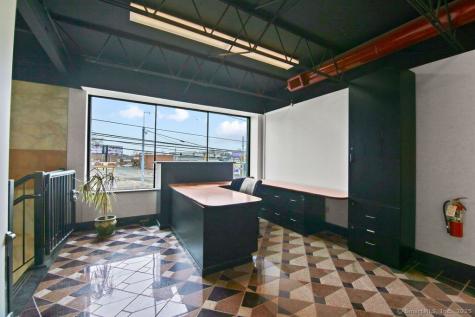 110 Airport Road Hartford CT 06114