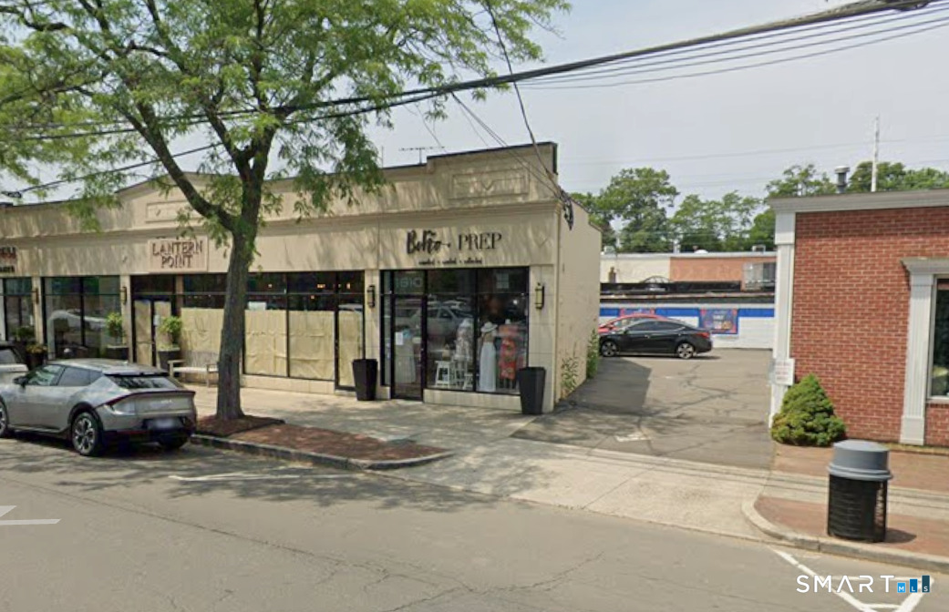 1610 Post Road Fairfield CT 06824