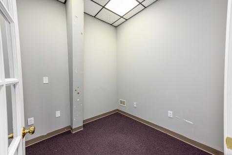 565 Washington Avenue North Haven CT 06473