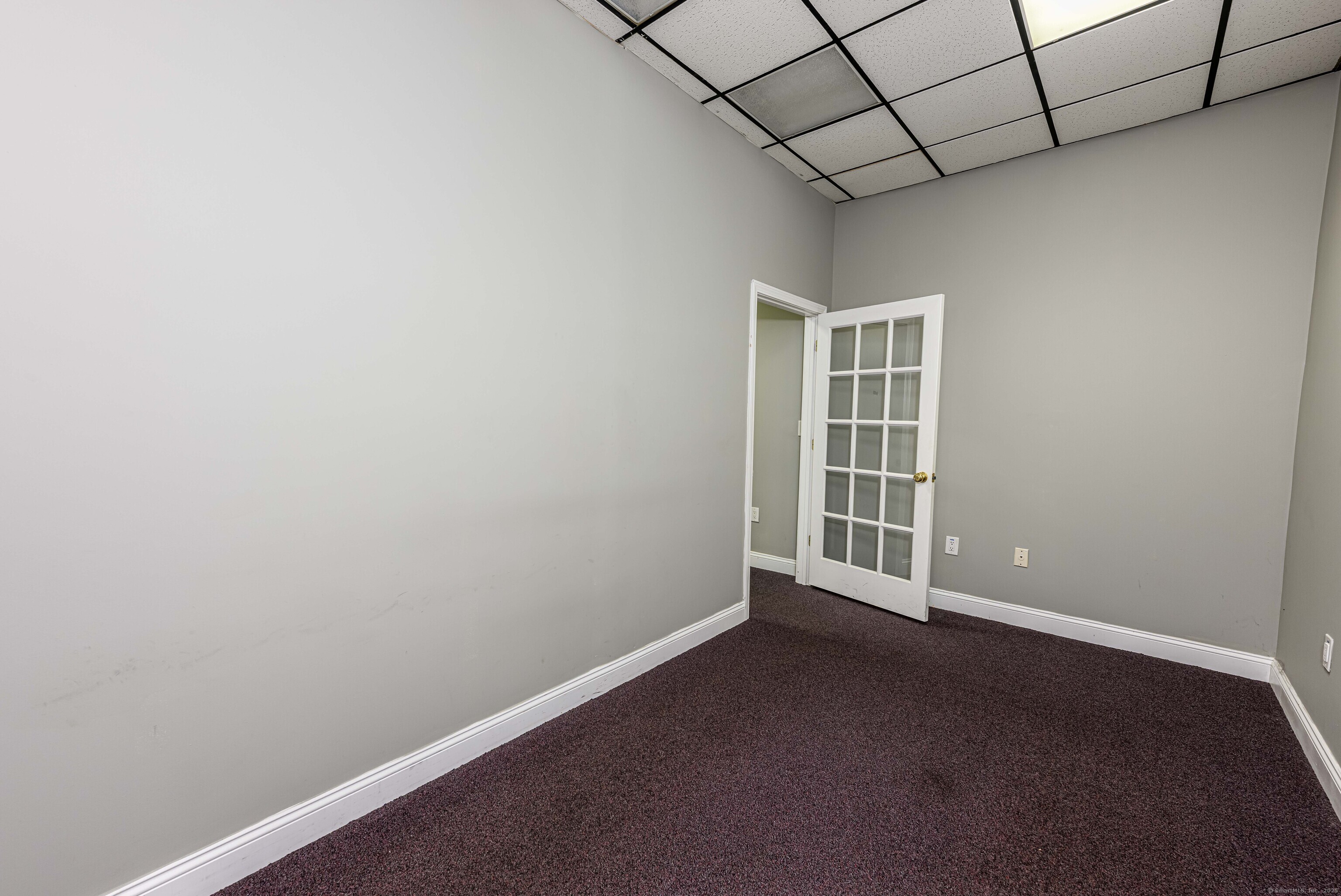 565 Washington Avenue North Haven CT 06473