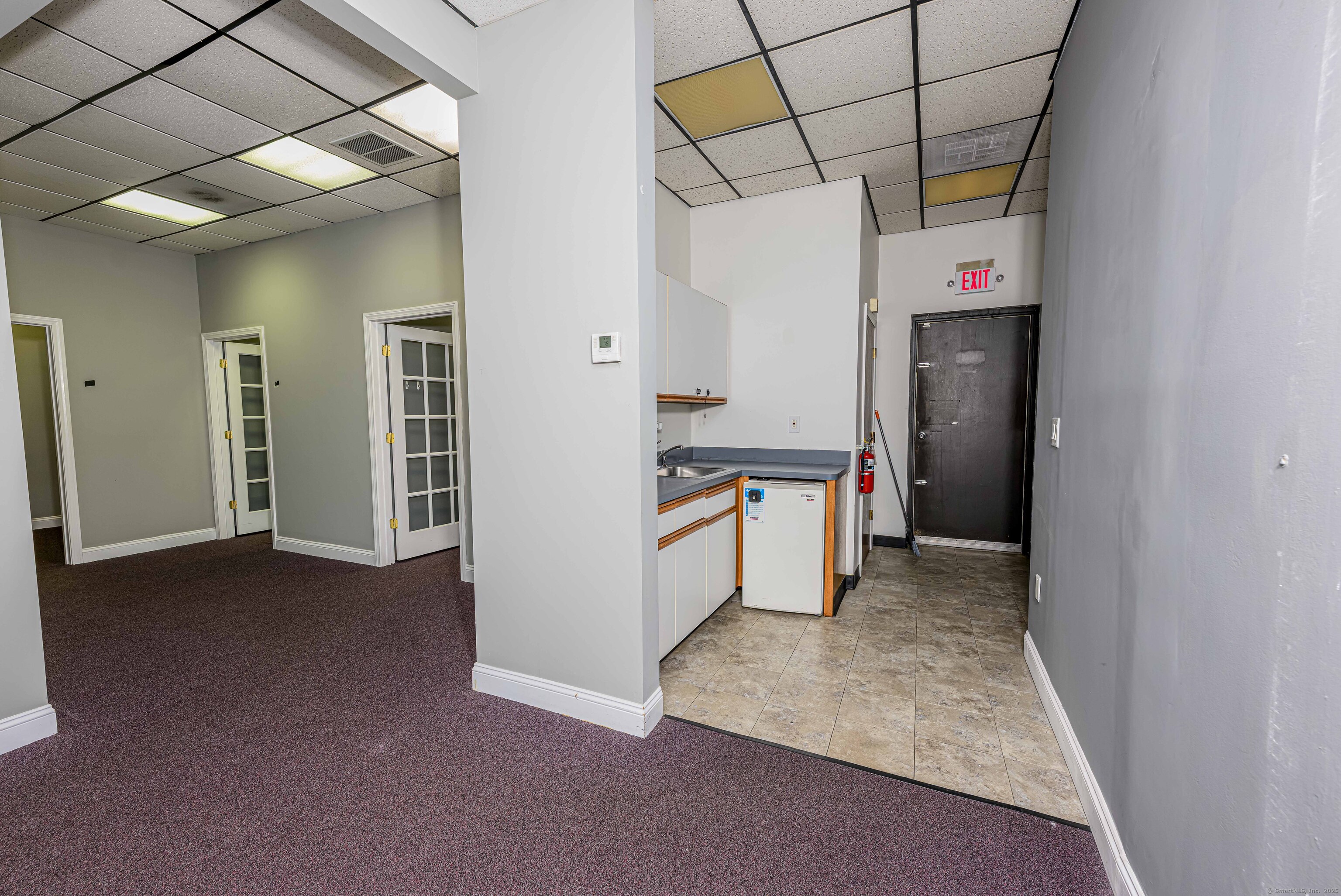 565 Washington Avenue North Haven CT 06473