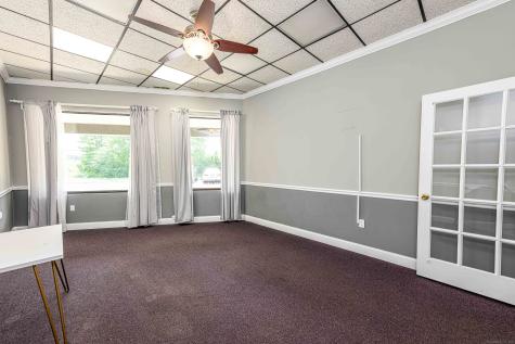 565 Washington Avenue North Haven CT 06473