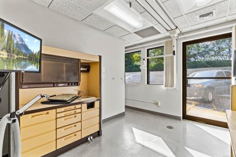 256 Boston Post Road Waterford CT 06385