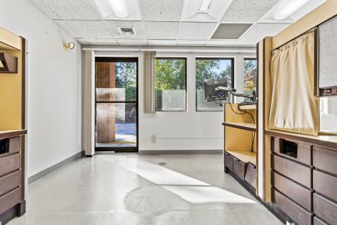 256 Boston Post Road Waterford CT 06385