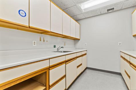 256 Boston Post Road Waterford CT 06385