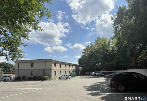 3074 Whitney Avenue Hamden CT 06518