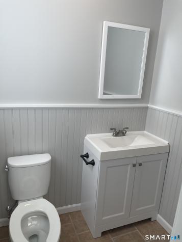29 West Broad Street Stonington CT 06379