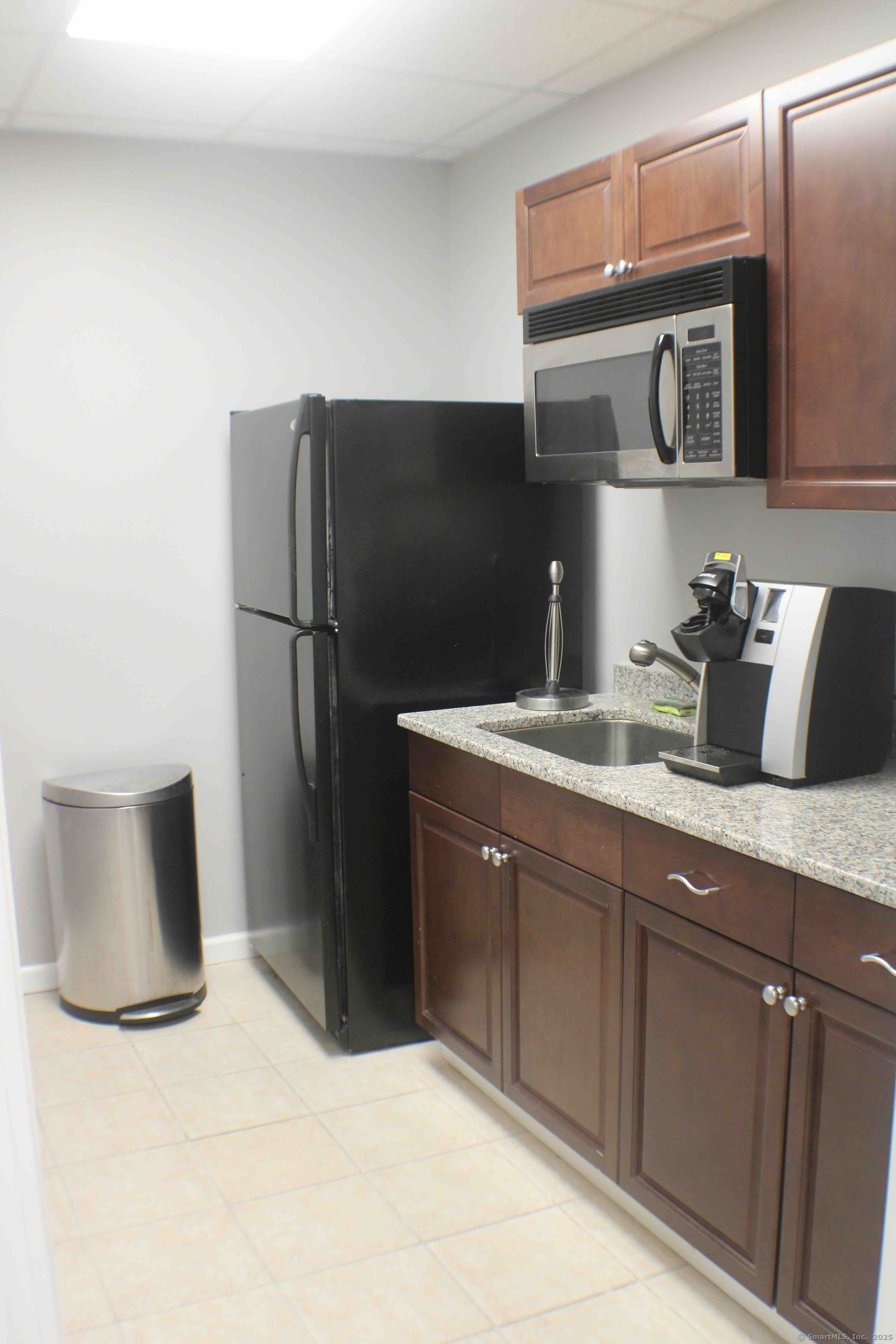 15 Maiden Lane North Haven CT 06473
