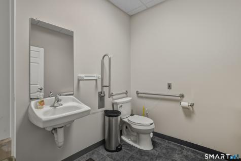 2346 Boston Post Road Guilford CT 06437