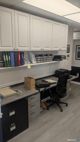 39 Mill Plain Road Danbury CT 06811