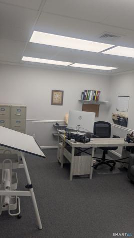 39 Mill Plain Road Danbury CT 06811