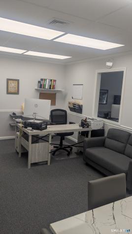 39 Mill Plain Road Danbury CT 06811