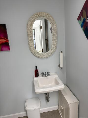 171 Main Street Deep River CT 06417