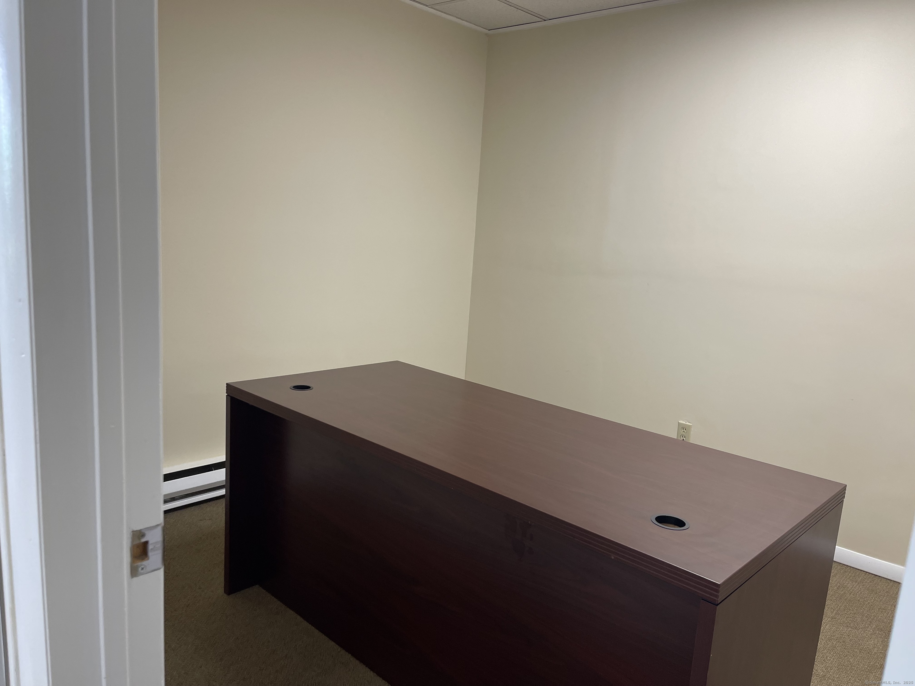 69-69 North Street Danbury CT 06810