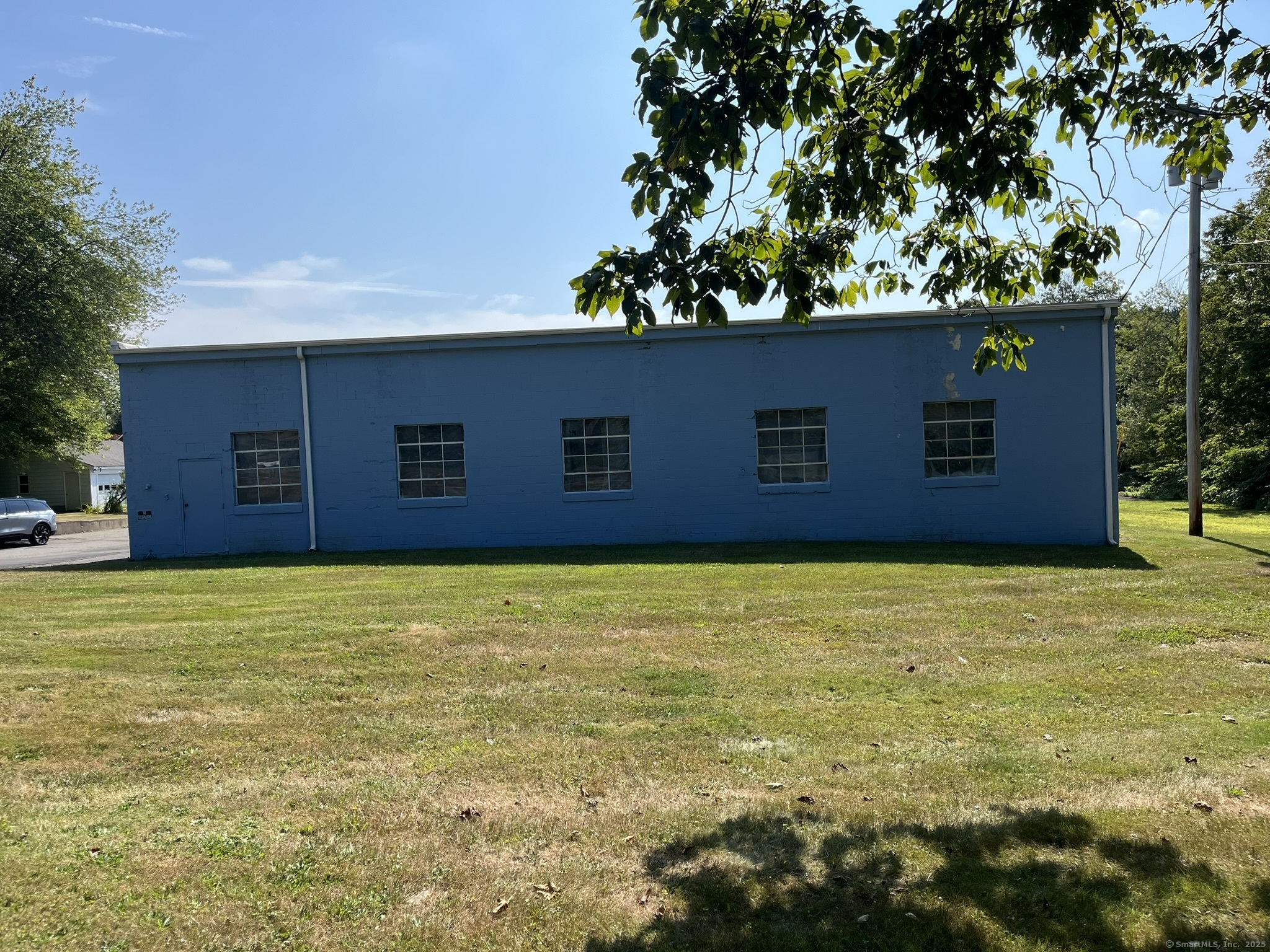644 Amity Road Bethany CT 06524