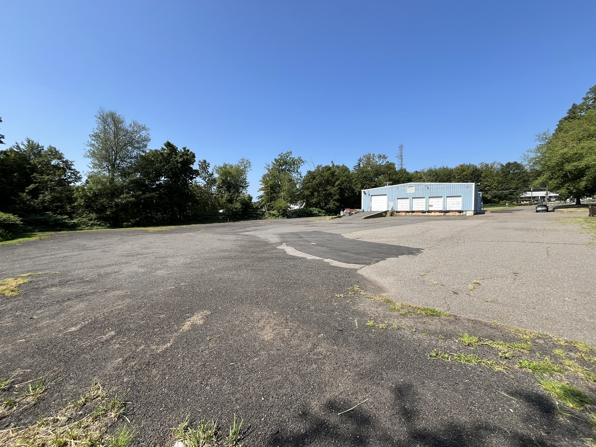 644 Amity Road Bethany CT 06524