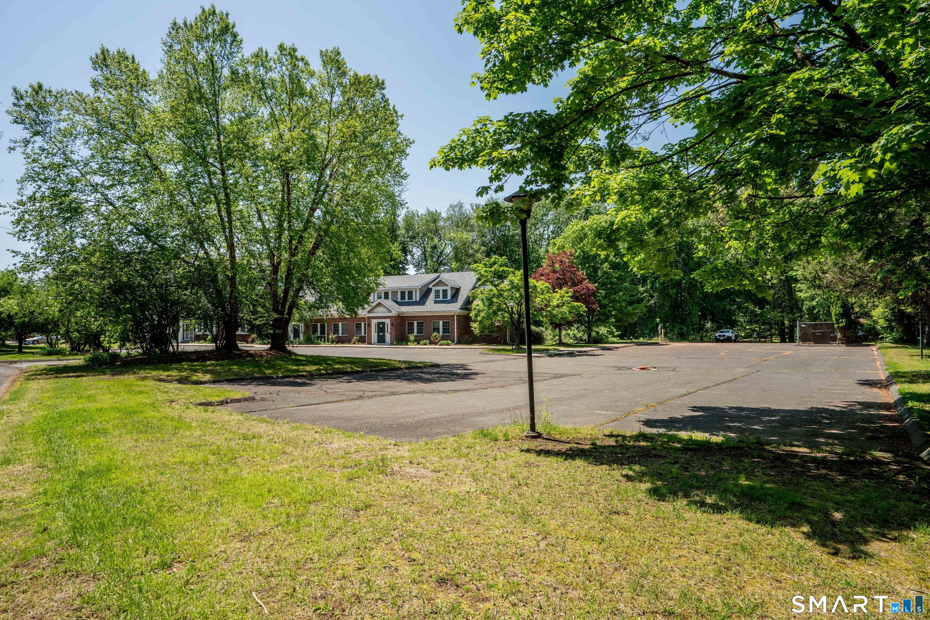 1170 Ellington Road South Windsor CT 06074
