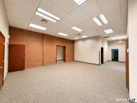 1170 Ellington Road South Windsor CT 06074
