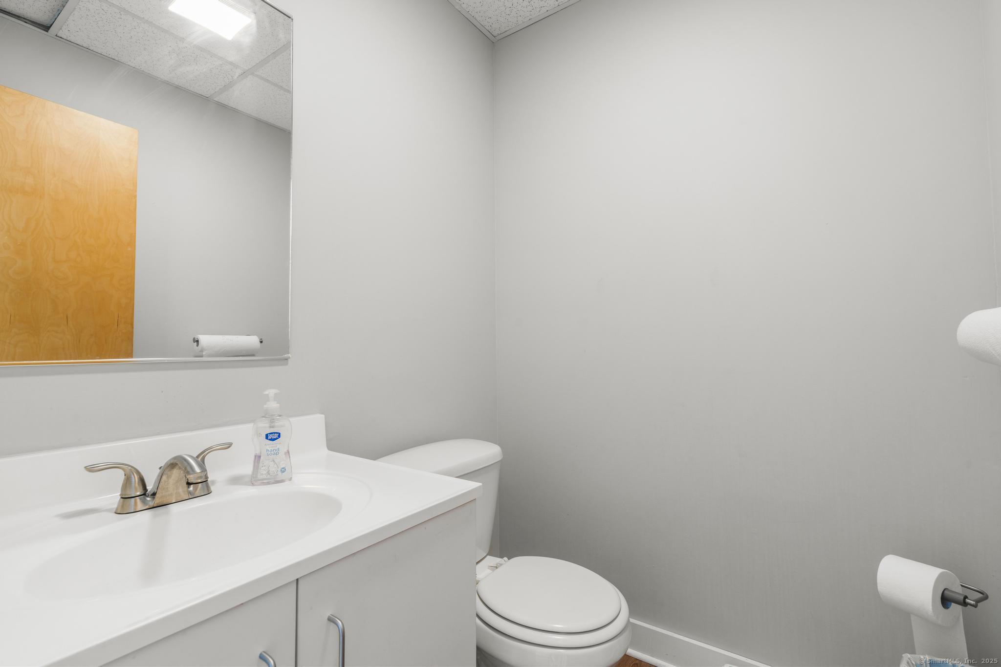 151 Meadow Street Branford CT 06405