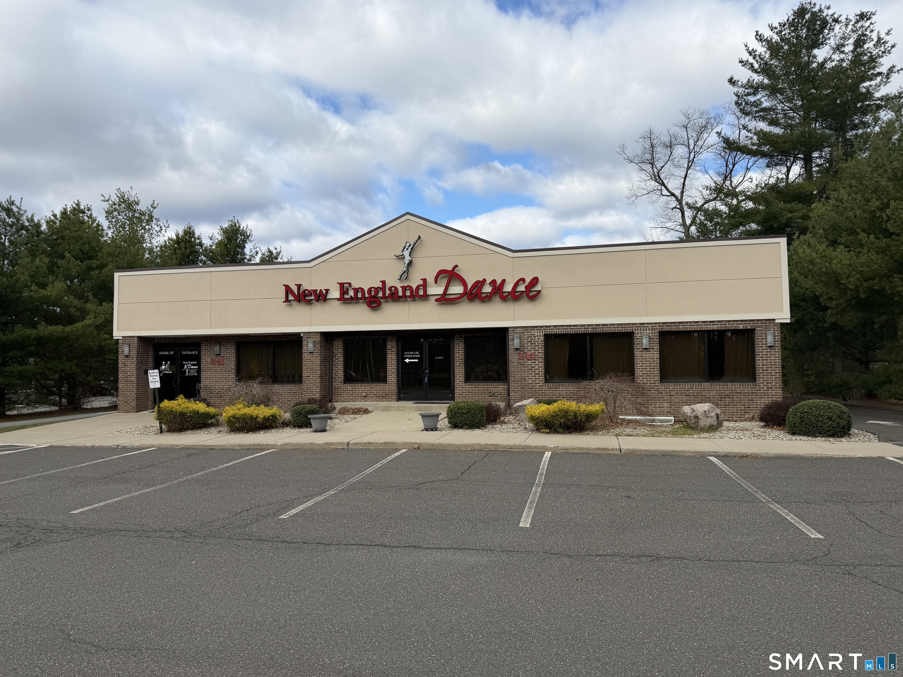 241 Shunpike Road Cromwell CT 06416