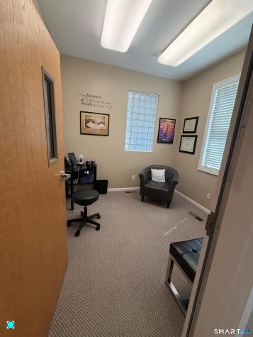 30 Washington Avenue North Haven CT 06473