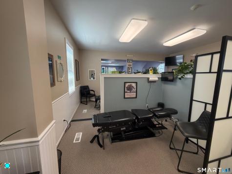 30 Washington Avenue North Haven CT 06473