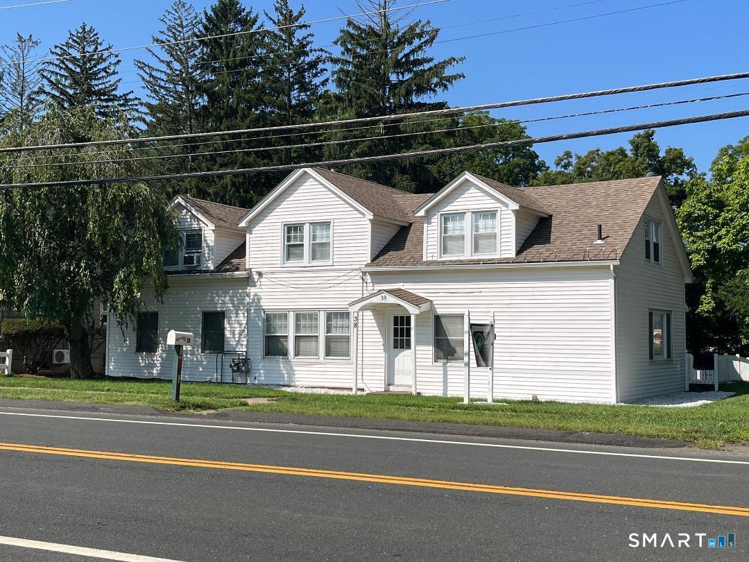 Ellington CT, 38 West Road