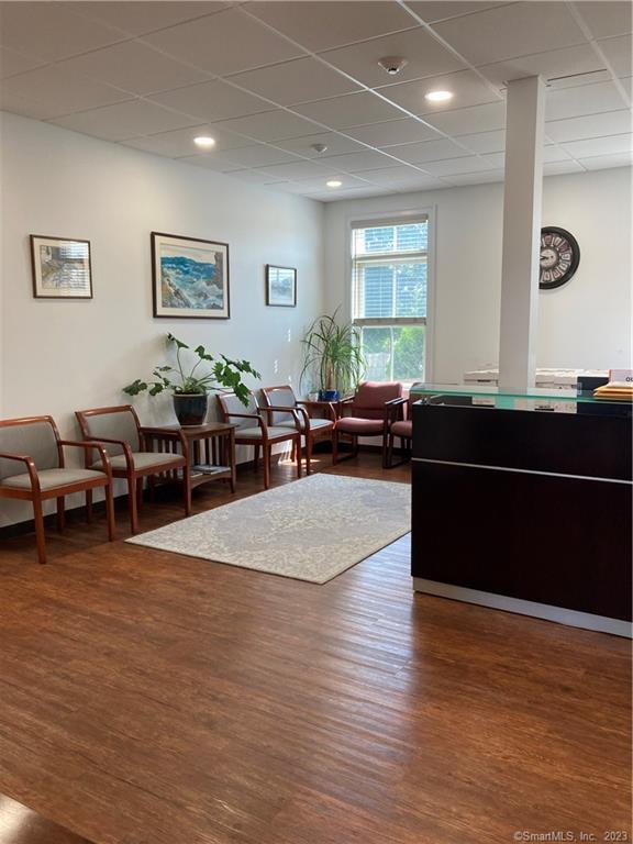 49 Boston Post Road Waterford CT 06385