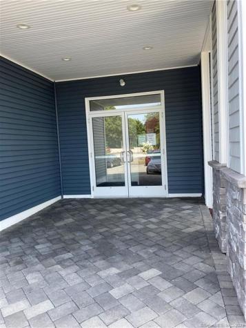 49 Boston Post Road Waterford CT 06385