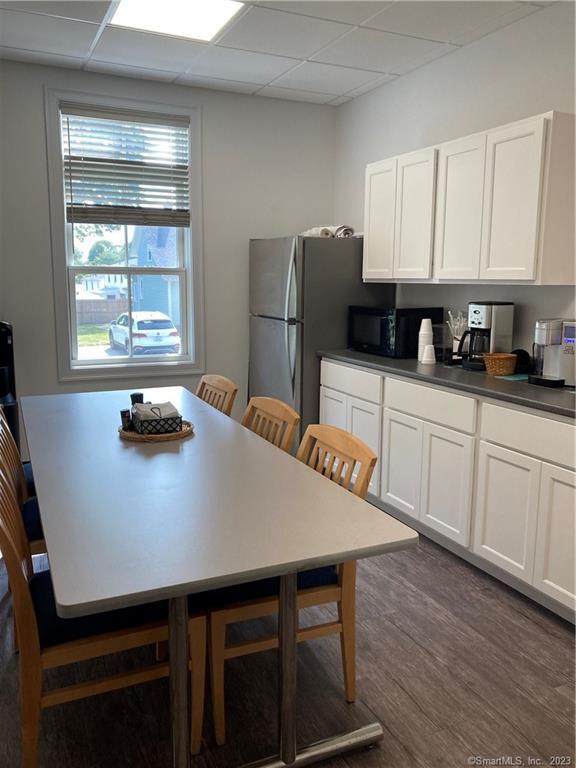 49 Boston Post Road Waterford CT 06385