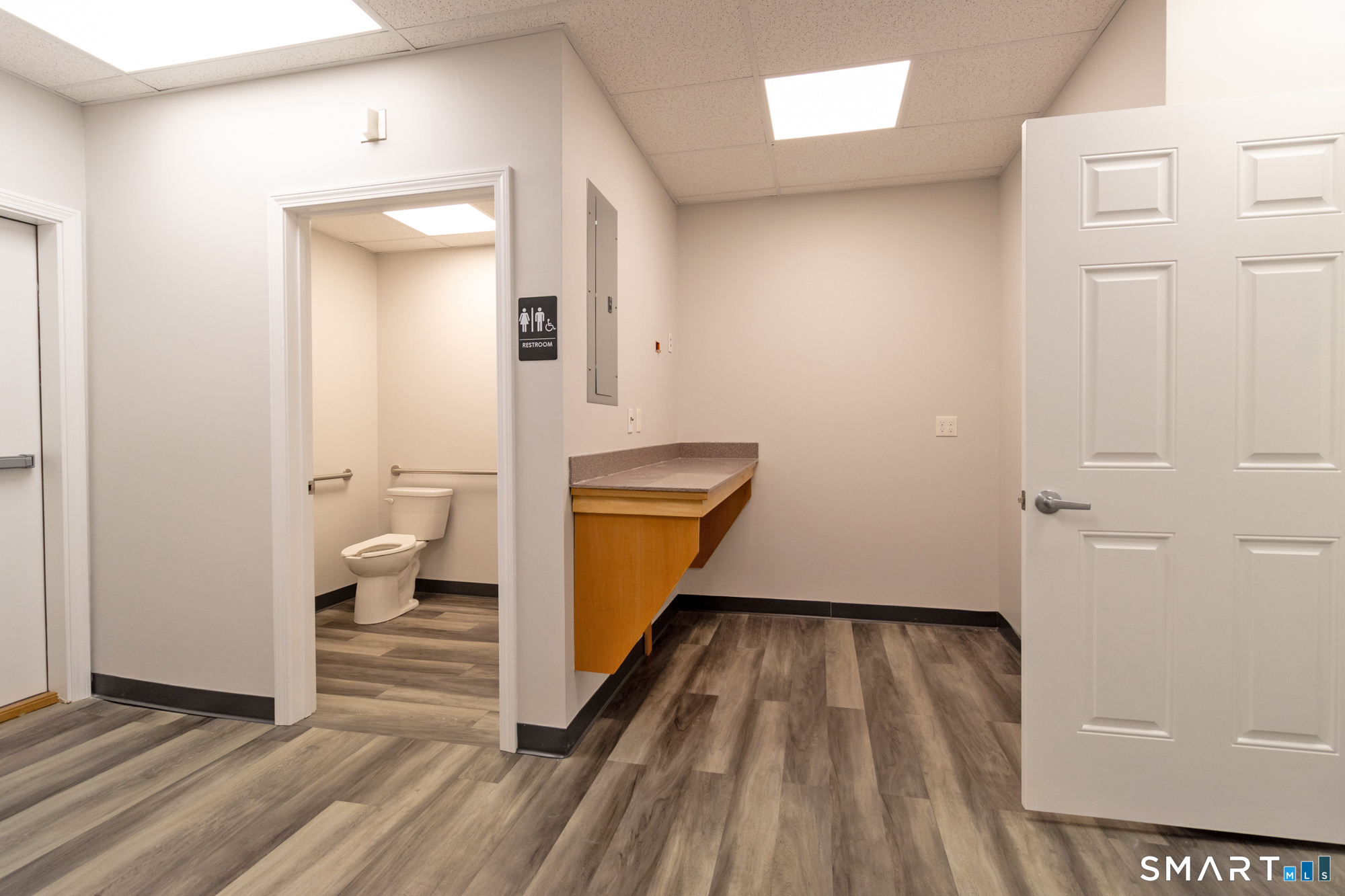 627 Route 82 Montville CT 06370