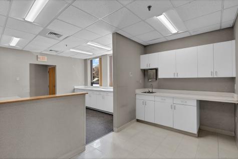 465 Silas Deane Highway Wethersfield CT 06109