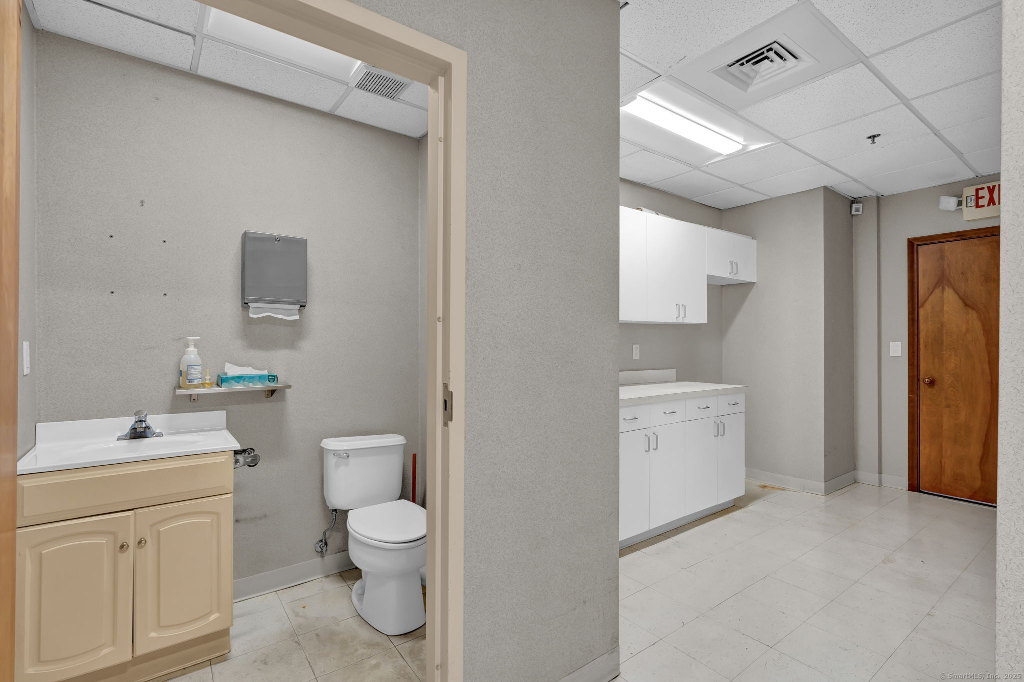 465 Silas Deane Highway Wethersfield CT 06109