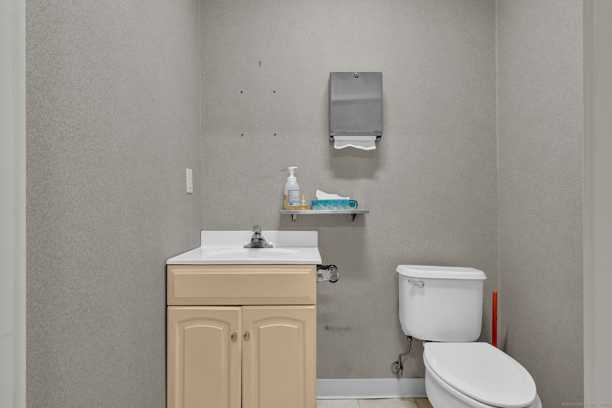 465 Silas Deane Highway Wethersfield CT 06109