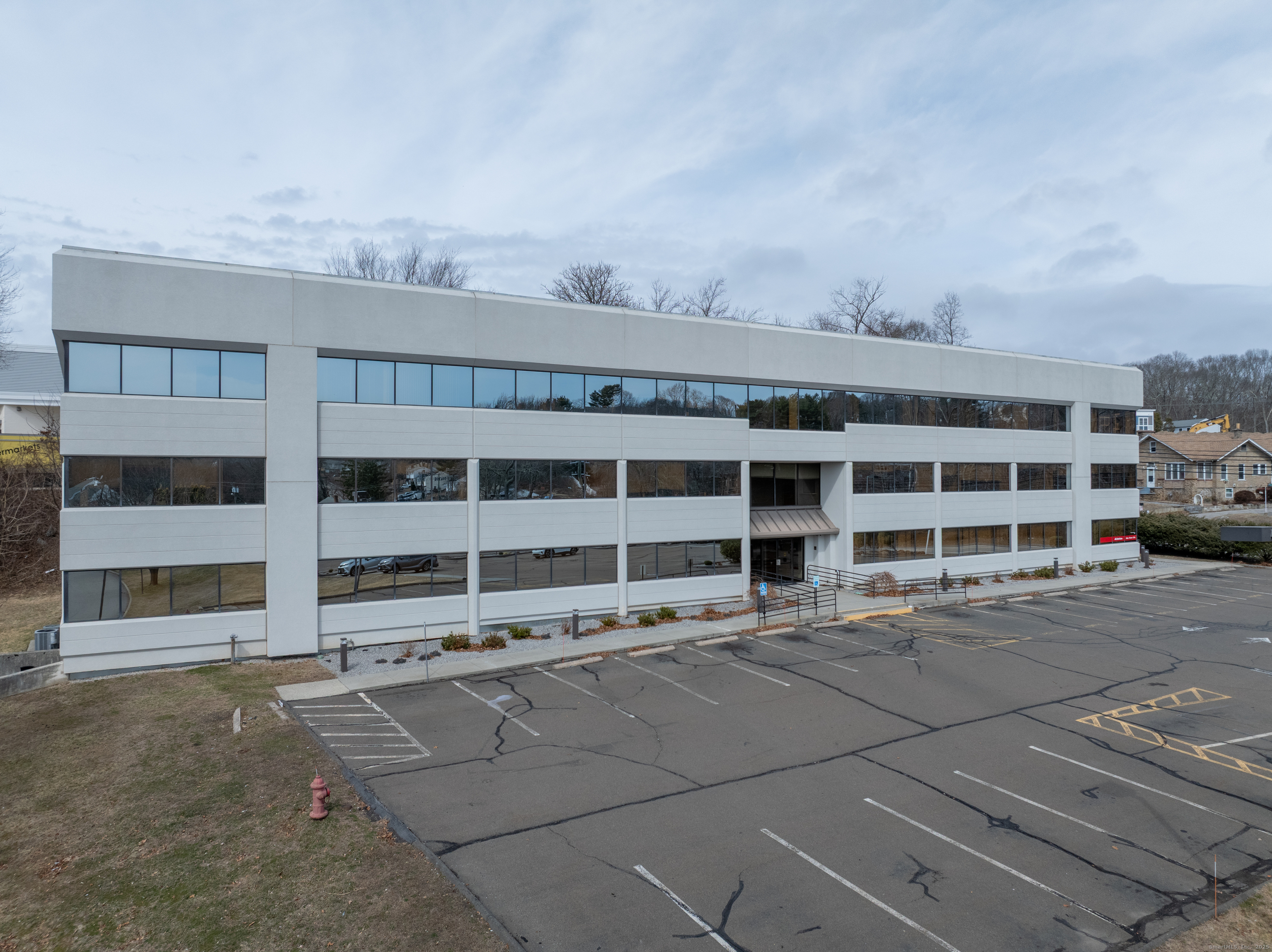 400 Bayonet Street New London CT 06320