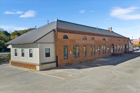 10 Railroad Avenue Norwich CT 06360