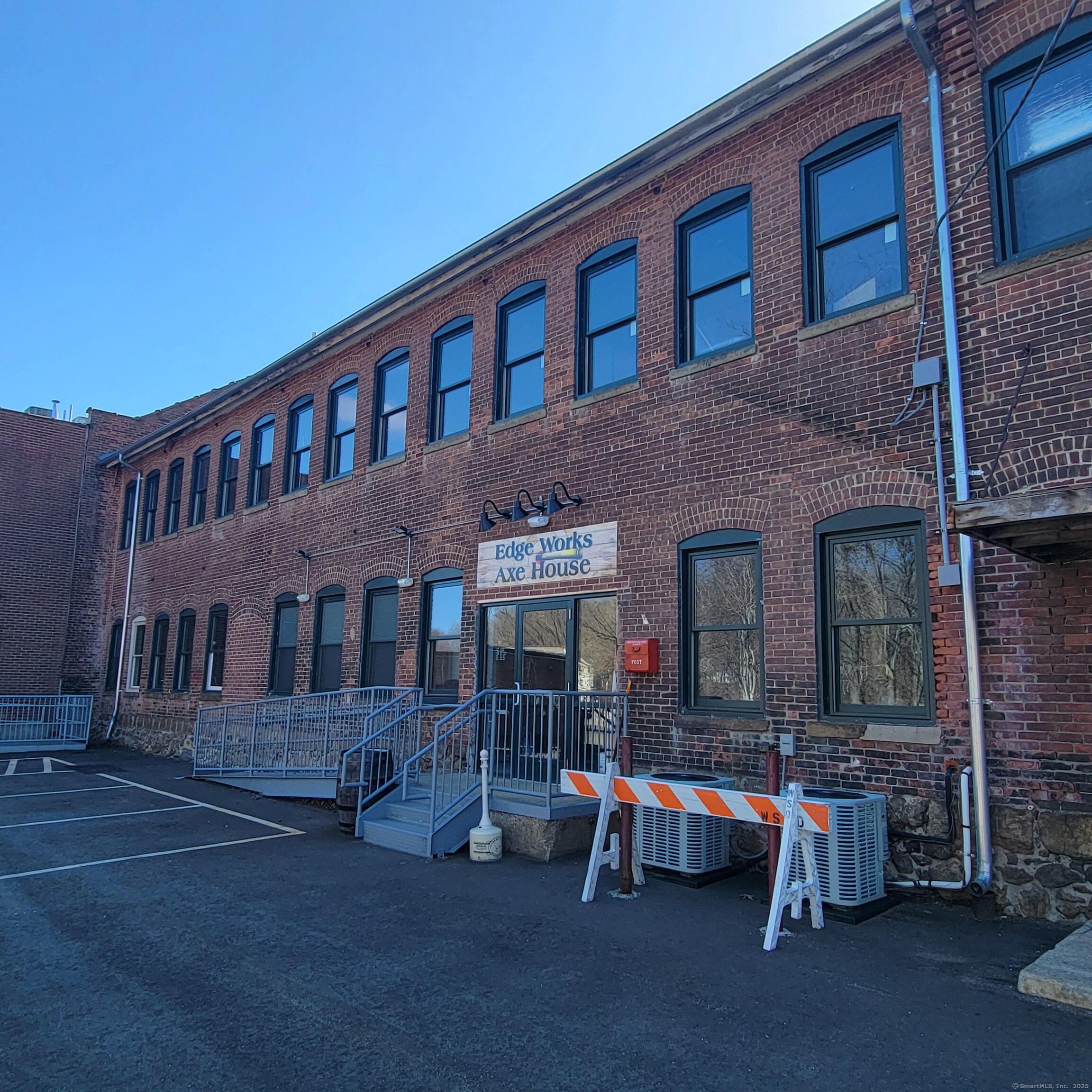 32 Lake Street Winchester CT 06098
