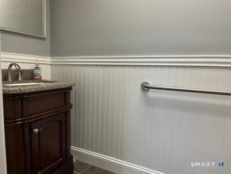 1948 Chapel Street New Haven CT 06515