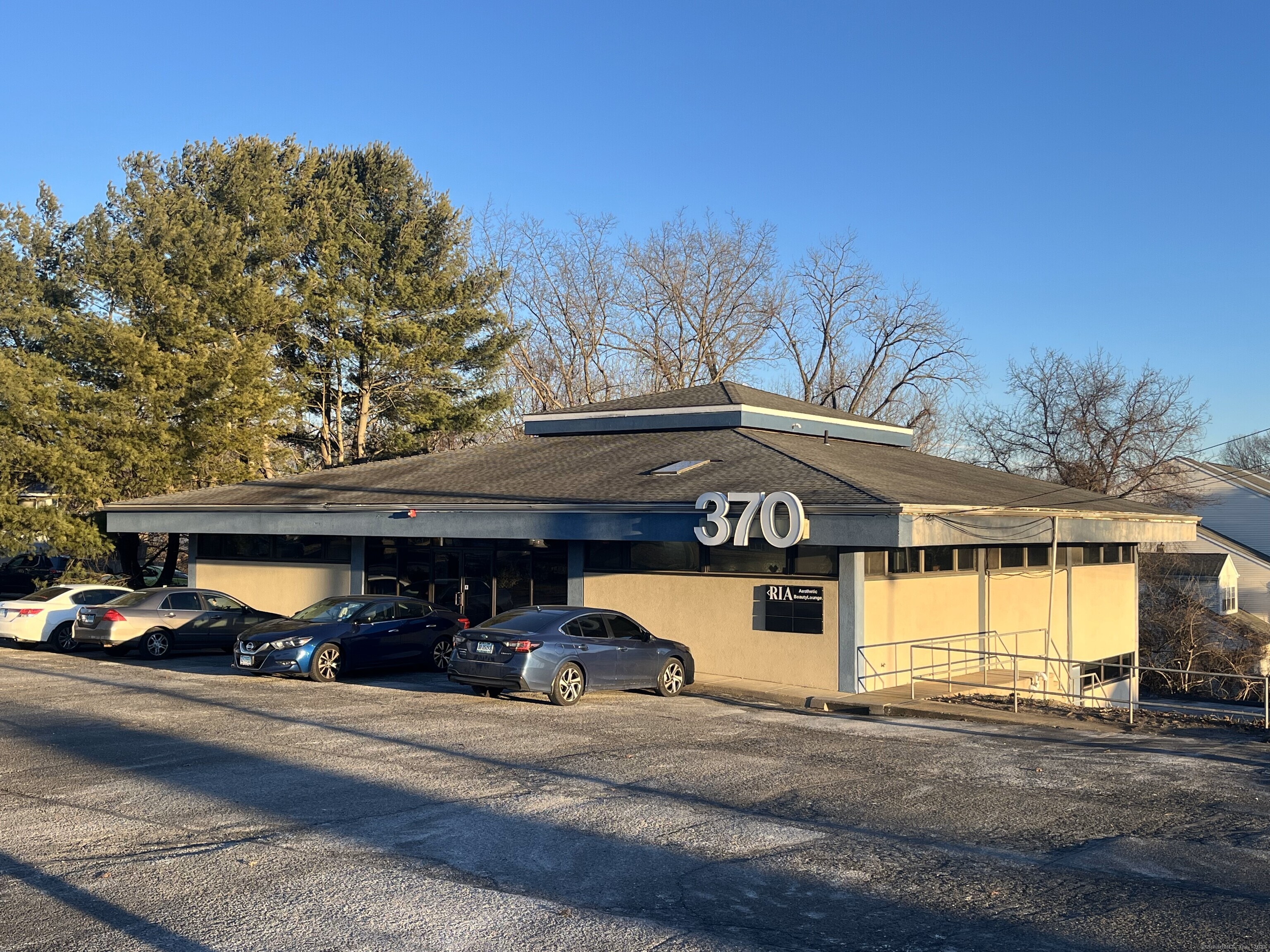 370 Boston Post Road Orange CT 06477