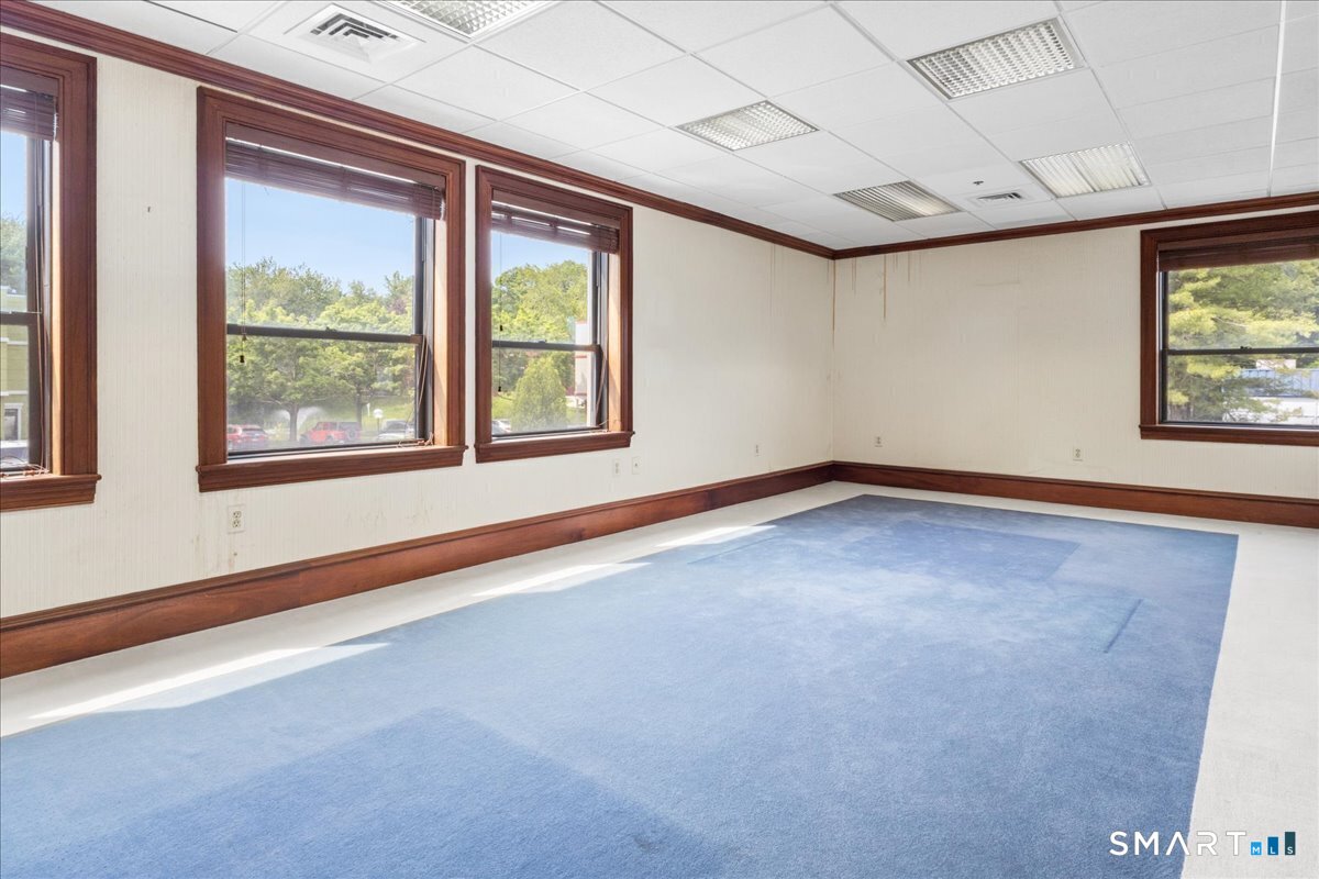 491 Gold Star Highway Groton CT 06340