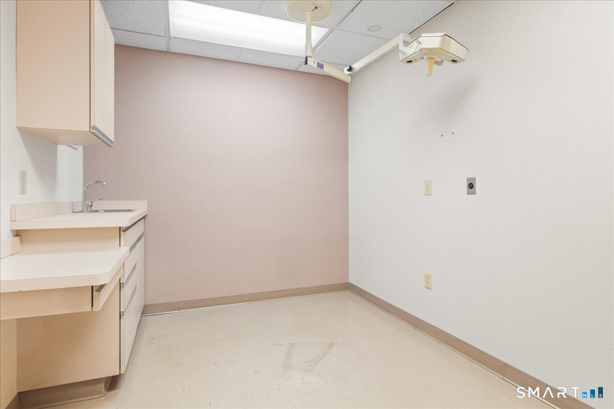 491 Gold Star Highway Groton CT 06340
