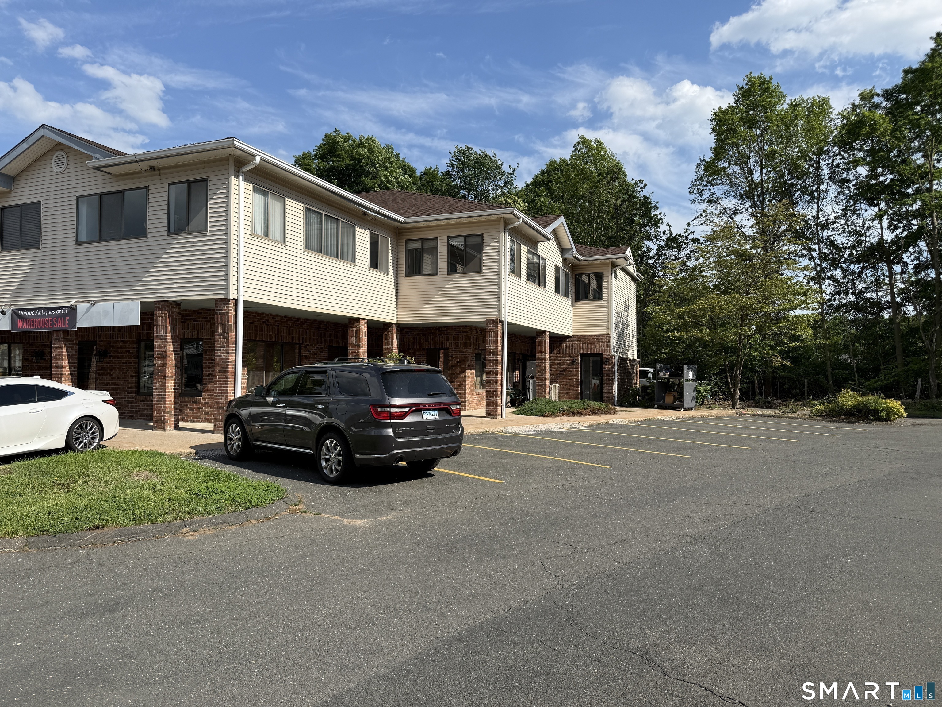 15-R Hartford Avenue Granby CT 06035