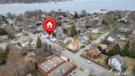 6 Lower Boulevard New London CT 06320