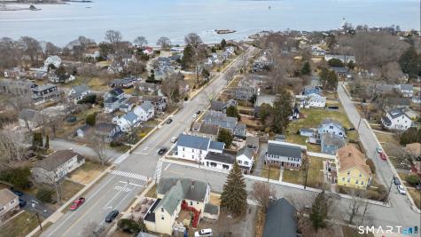 6 Lower Boulevard New London CT 06320
