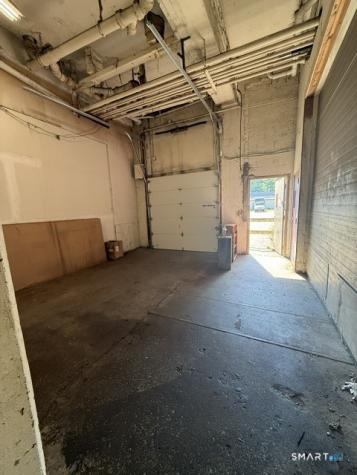 33 Hull Street Shelton CT 06484